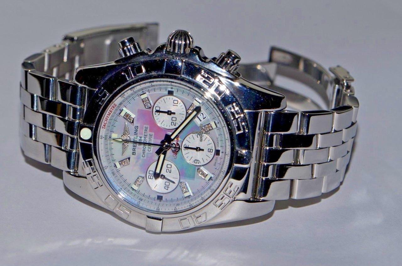 Breitling Chronomat Automatic Men's Watch With Steel Case and Strap Authentic Luxury Timepiece