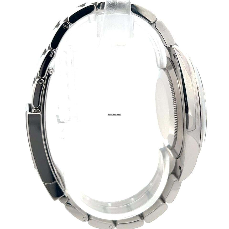 Rolex Datejust 41 Automatic Men's Watch With Steel Case and Strap Authentic Luxury Timepiece