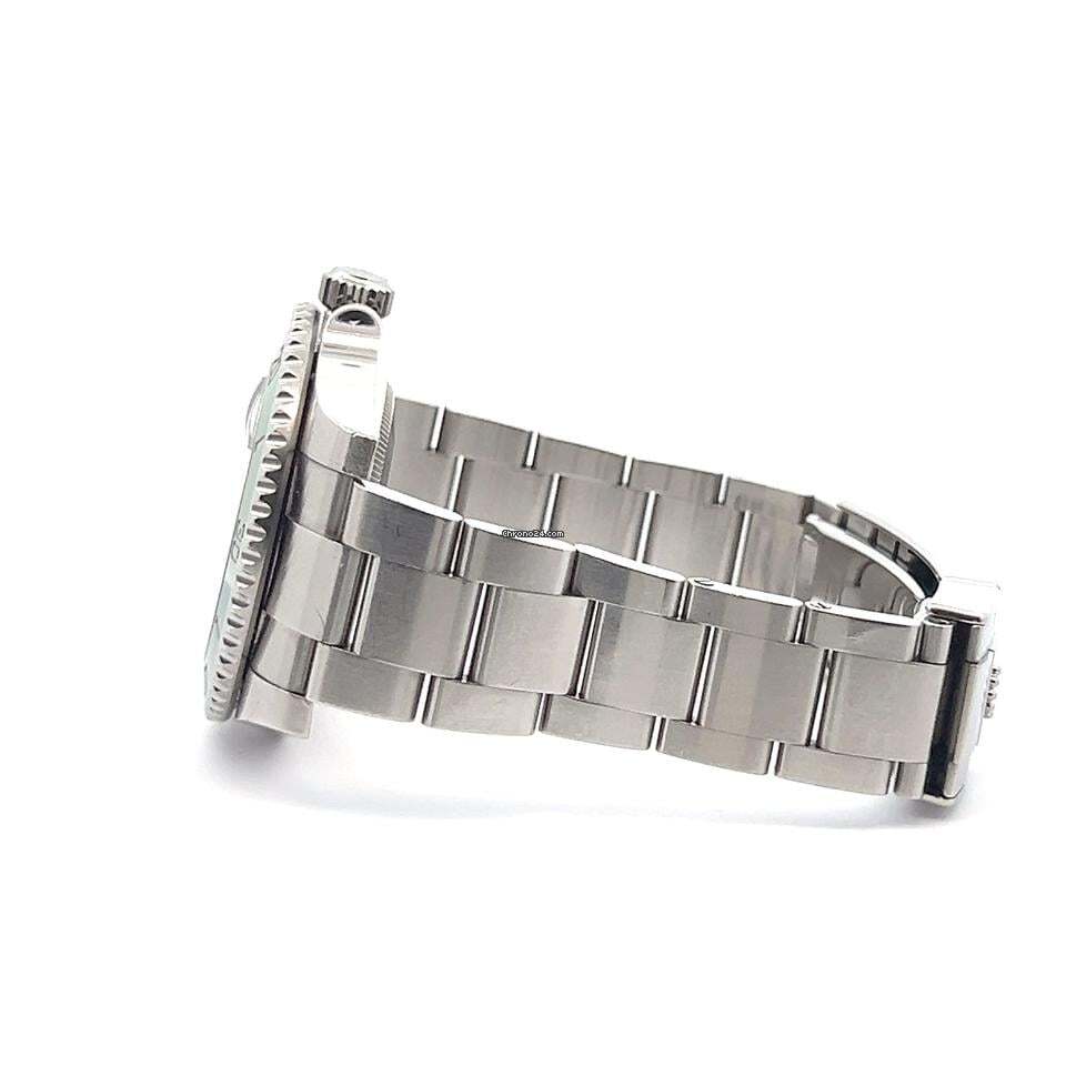 Rolex Submariner Date Automatic Men's Watch With Steel Case and Strap Authentic Luxury Timepiece