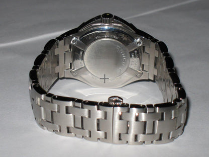 Concord Saratoga Quartz Women's Watch With Steel Case and Strap Authentic Luxury Timepiece