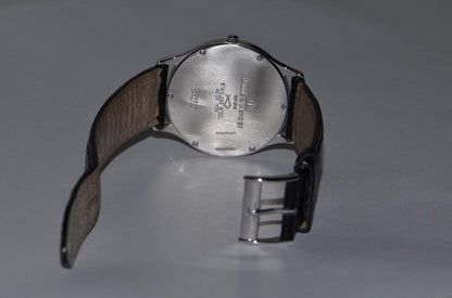 Baume & Mercier Classima Quartz Men's Watch Steel Case With Leather Strap Authentic Luxury Timepiece