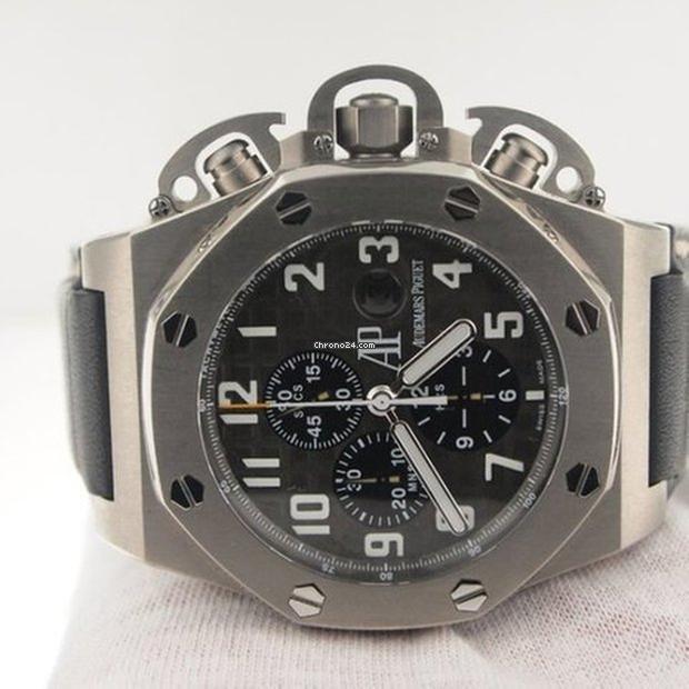 Audemars Piguet Royal Oak Offshore Automatic Men's Watch Titanium Case With Leather Strap Authentic Luxury Timepiece
