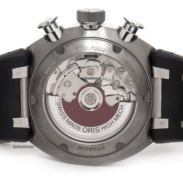 Oris TT3 Automatic Men's Watch Titanium Case With Rubber Strap Authentic Luxury Timepiece