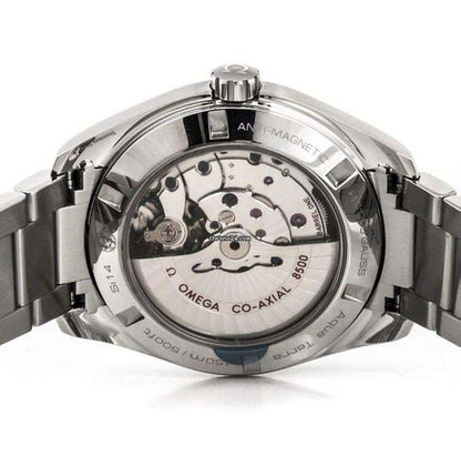 Omega Seamaster Aqua Terra Automatic Men's Watch With Steel Case and Strap Authentic Luxury Timepiece