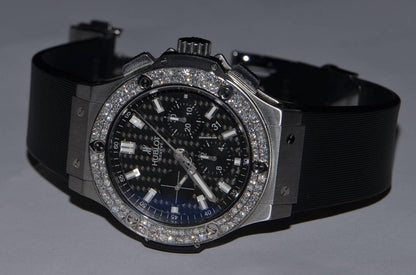 Hublot Big Bang Automatic Men's Watch Steel Case With Rubber Strap Authentic Luxury Timepiece