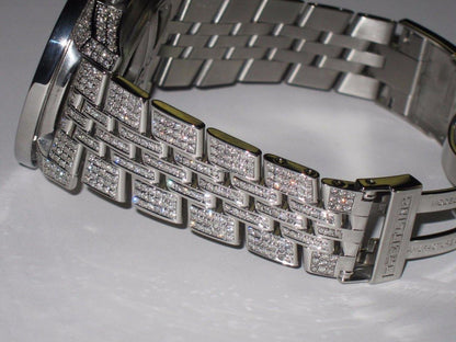 Breitling Bentley 6.75 Automatic Unisex Watch With Steel Case and Strap Authentic Luxury Timepiece