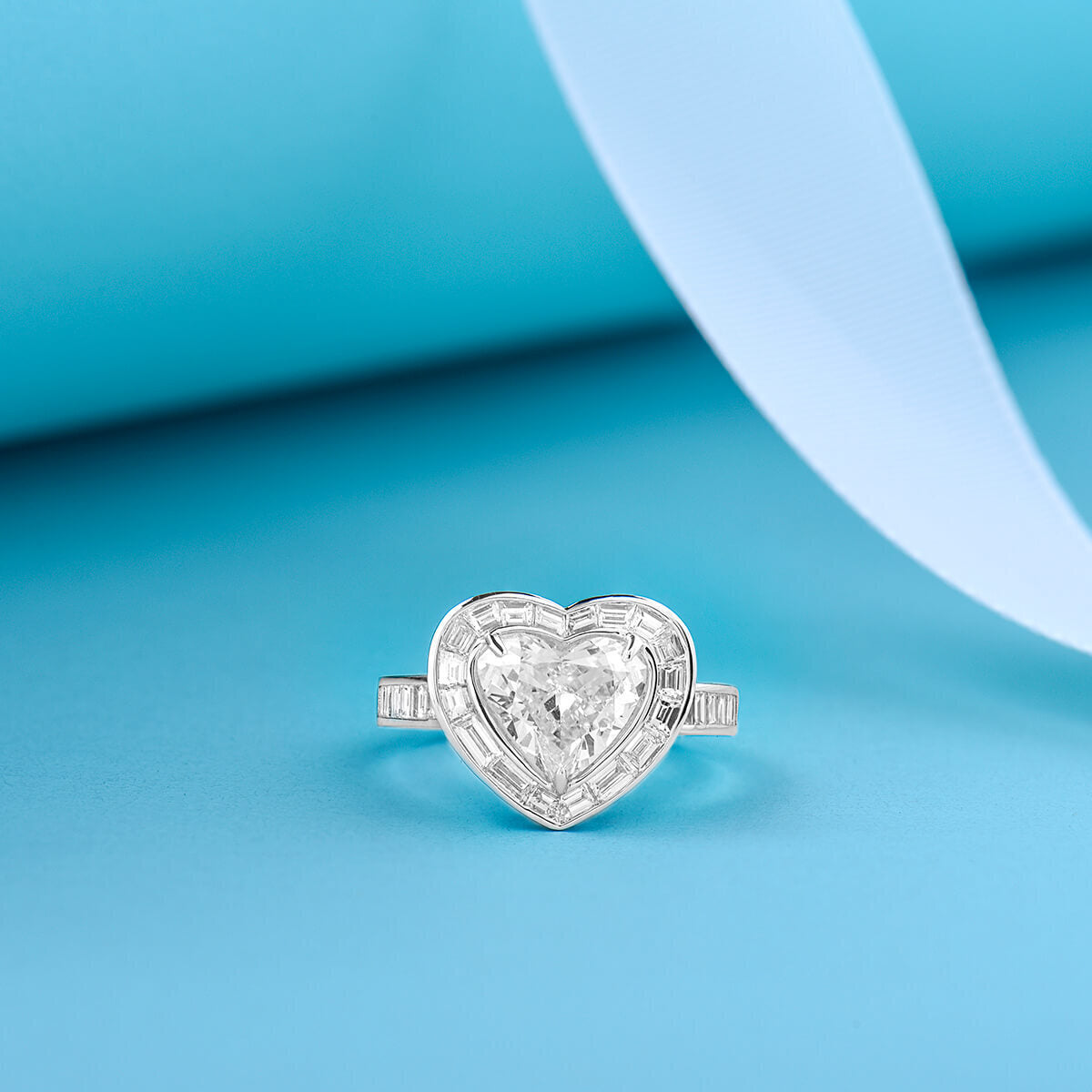 18K White Gold Statement Ring With 2.01 TCW Heart Shape Natural Diamond, GIA Certified