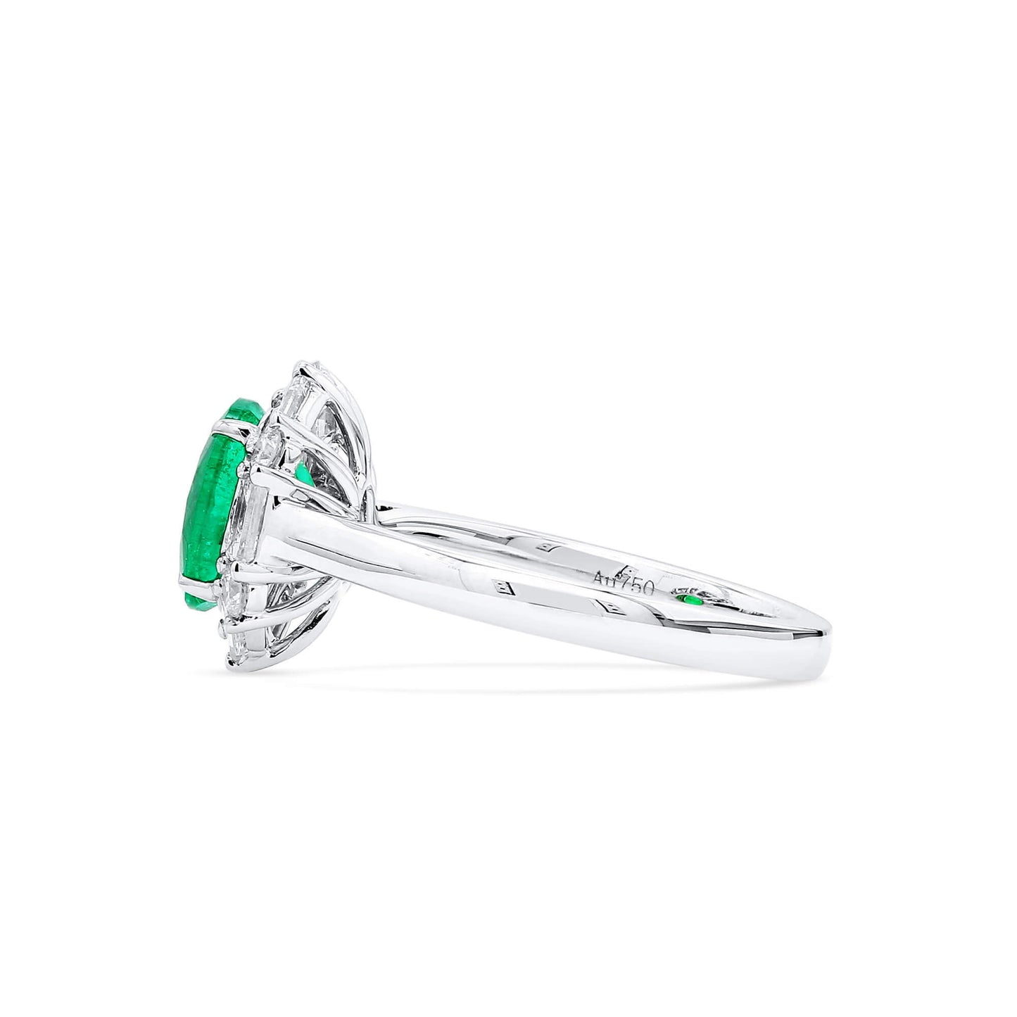 18K White Gold Statement Ring With 1.82 TCW Round Shape Natural Emerald, GRS Certified