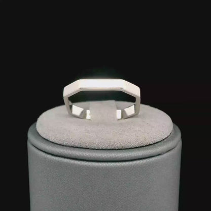 18K White Gold Geometric Octagon Band, Modern Polished Faceted Size 5.5
